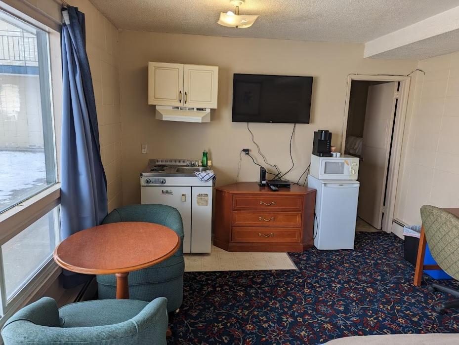 Matador Motel Drayton Valley Eksteriør billede